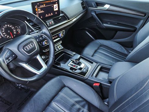 Used 2022 Audi Q5 2.0T Premium w/ Convenience Package image 18