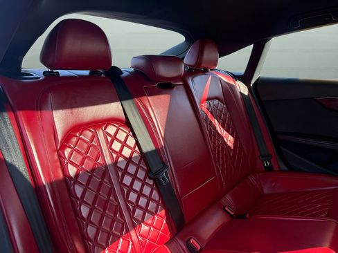 Used 2019 Audi S5 Premium Plus w/ Premium Plus image 18