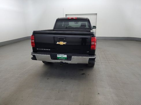 Used 2017 Chevrolet Silverado 1500 LT w/ All Star Edition AWD/4WD image 7