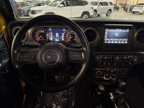 Used 2018 Jeep Wrangler Unlimited Sport S AWD/4WD image 27