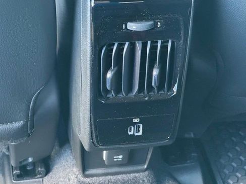New 2026 Jeep Compass Latitude AWD/4WD image 28
