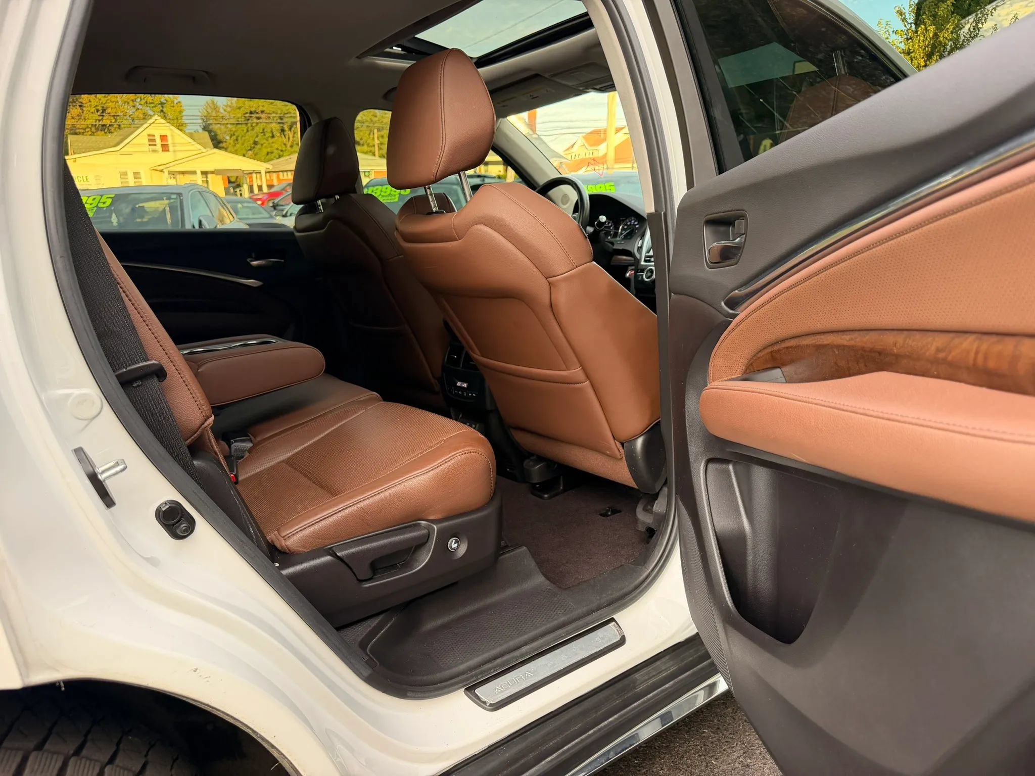 Used 2020 Acura MDX w/ Technology Package AWD/4WD image 14
