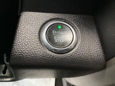 Used 2018 Ford F150 Lariat w/ Equipment Group 502A Luxury image 26