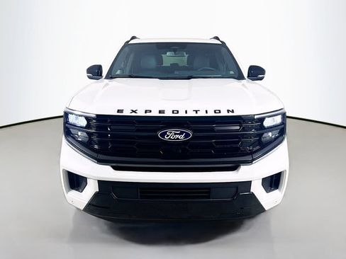 New 2027 Ford Expedition Max Platinum w/ Stealth Performance Package AWD/4WD image 2