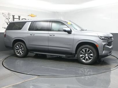 Used 2023 Chevrolet Suburban LT w/ LT Signature Package