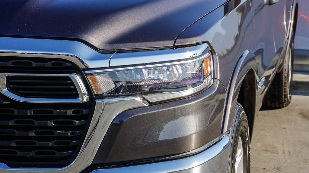 New 2026 RAM 1500 Big Horn AWD/4WD image 5