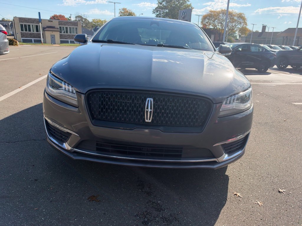 Used 2019 Lincoln MKZ Reserve w/ Reserve Plus Package FWD image 2