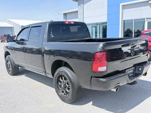 Used 2015 RAM 1500 Express AWD/4WD image 6