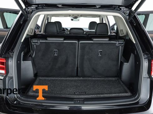 Used 2025 Volkswagen Atlas SEL AWD/4WD image 29