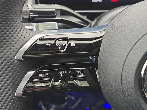 New 2026 Mercedes-Benz GLC 300 4MATIC image 17