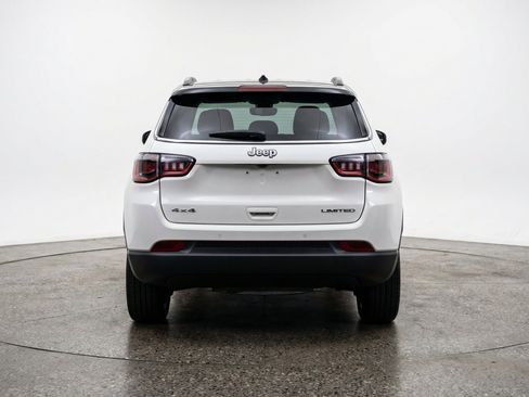 Used 2025 Jeep Compass Limited AWD/4WD image 7