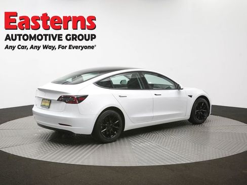 Used 2023 Tesla Model 3 Standard Range image 38