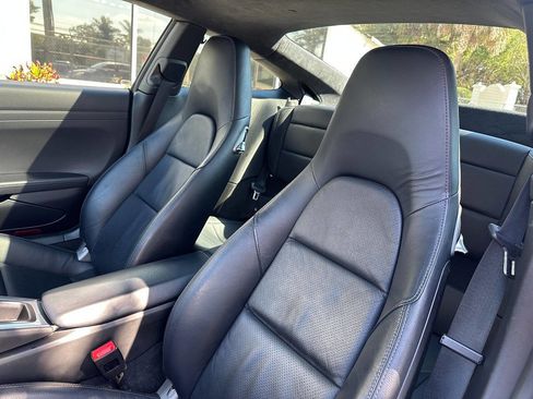 Used 2015 Porsche 911 Carrera image 16