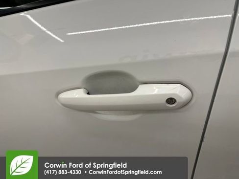 Used 2019 Toyota RAV4 LE image 19