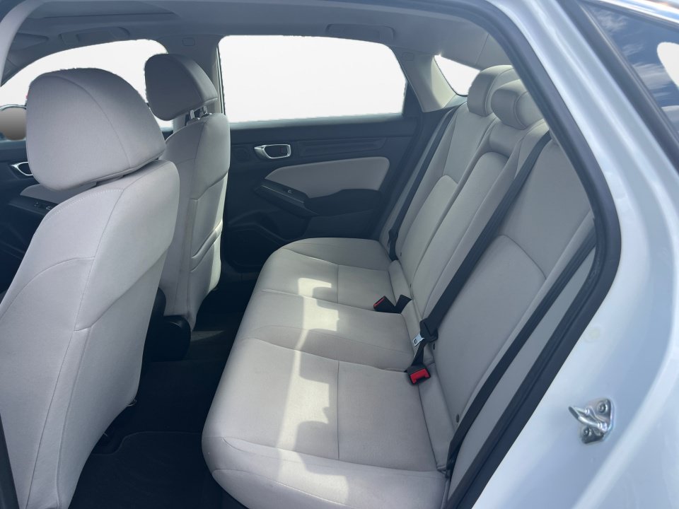 Used 2022 Honda Civic EX image 16