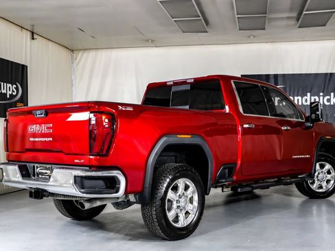Used 2026 GMC Sierra 2500 SLT AWD/4WD image 8