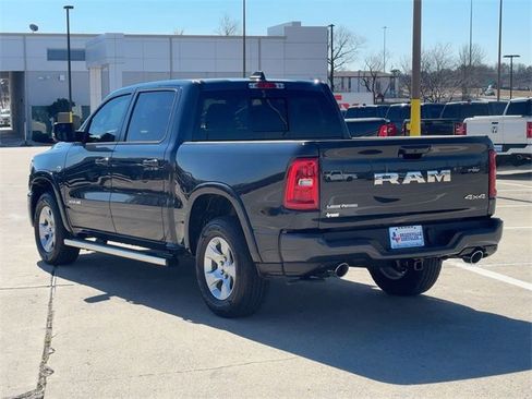 New 2026 RAM 1500 4x4 Crew Cab image 3