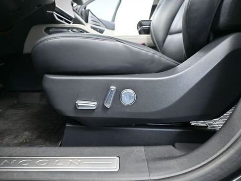 Used 2024 Lincoln Nautilus Premier w/ Equipment Group 102A image 25