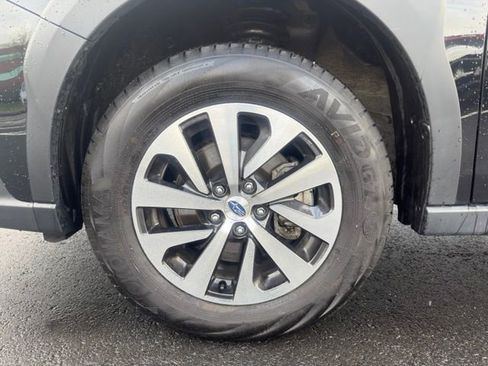 Certified 2025 Subaru Outback Premium image 28