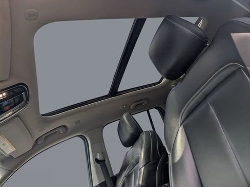 Used 2024 Jeep Grand Cherokee Limited 4xe image 22