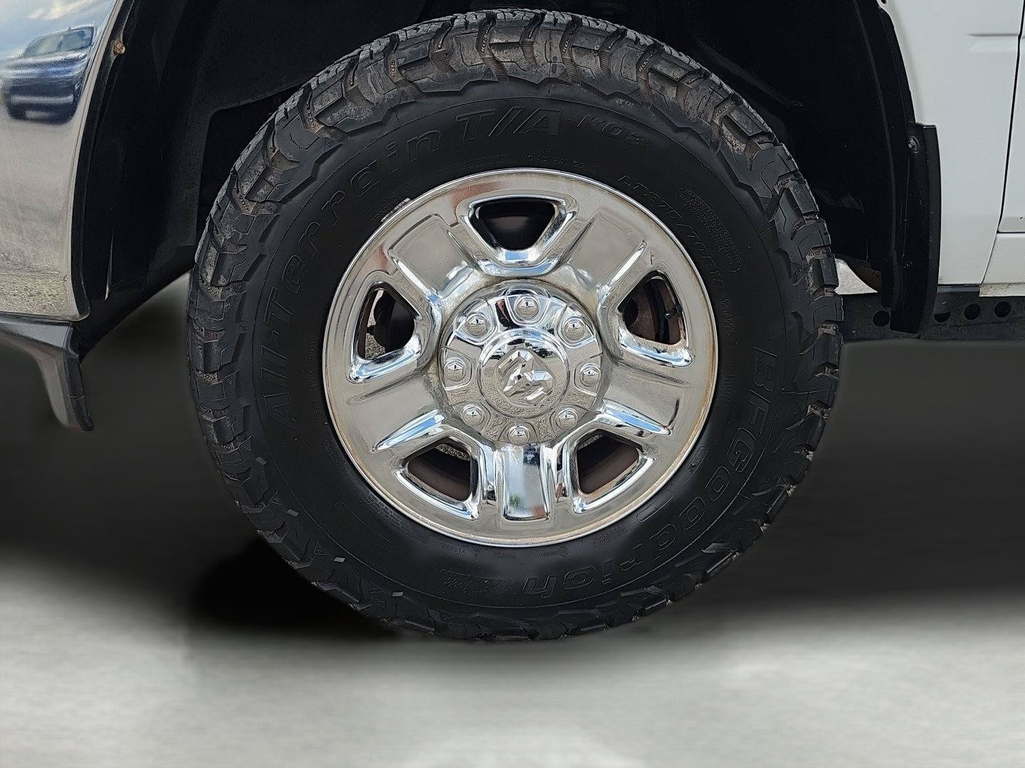 Used 2021 RAM 2500 Tradesman w/ Chrome Appearance Group AWD/4WD image 11