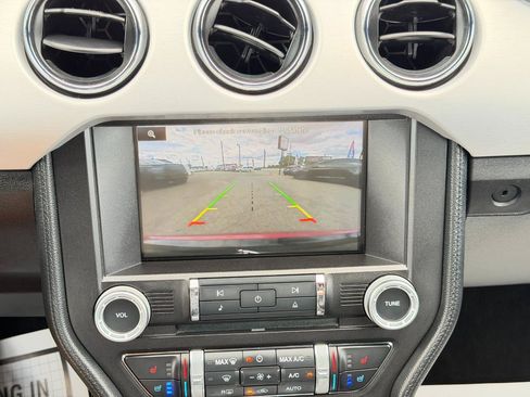 Used 2015 Ford Mustang Premium RWD image 23