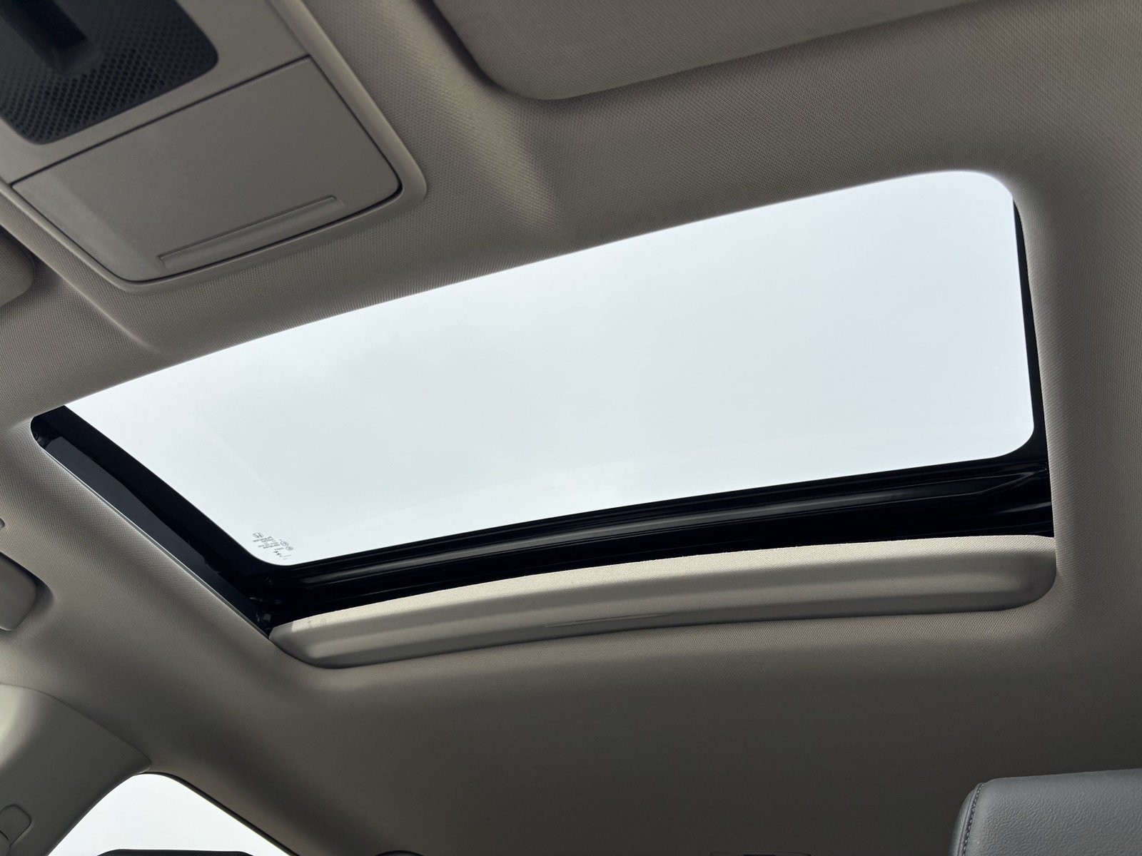 Used 2025 Honda CR-V EX-L image 29