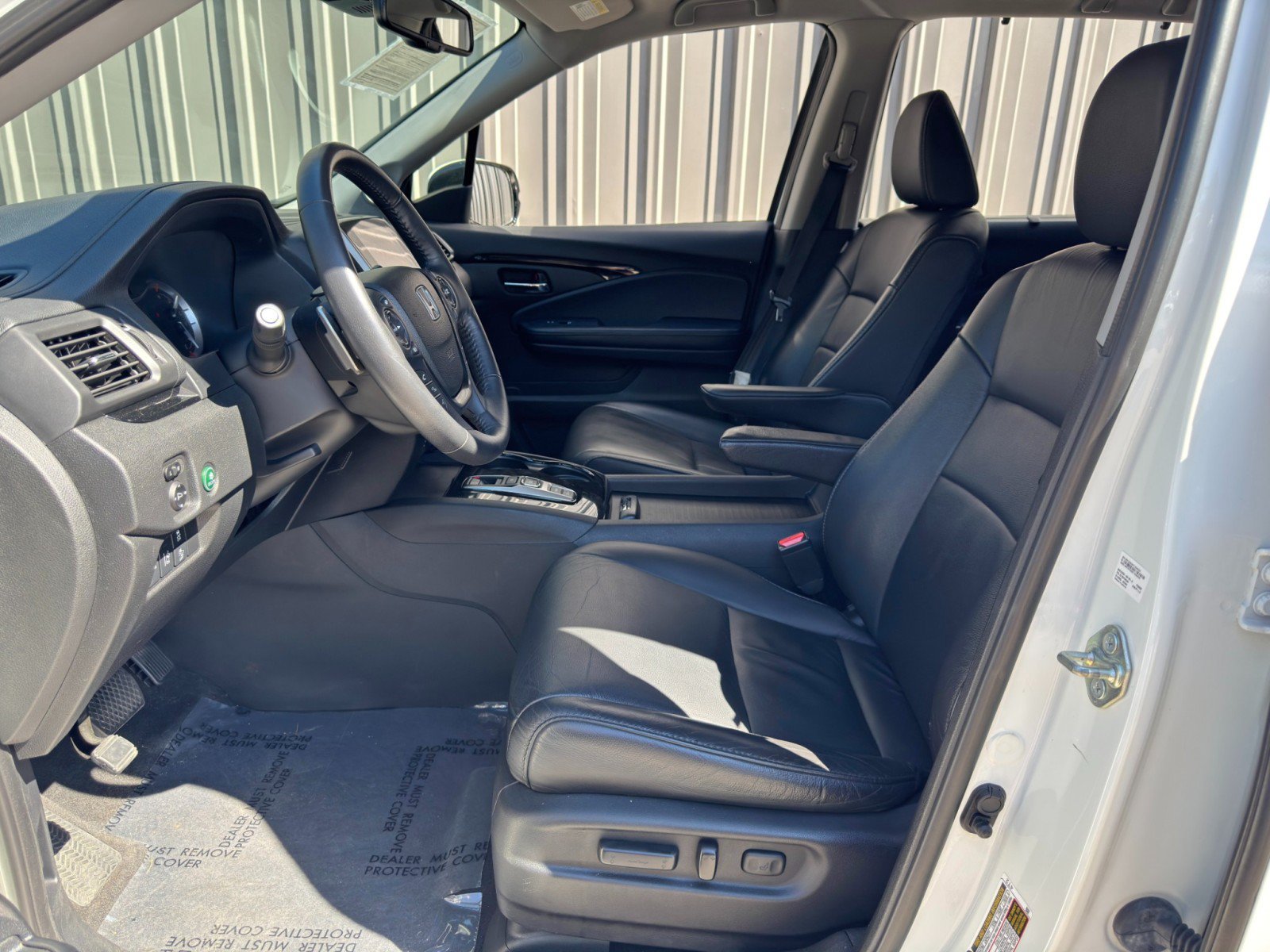 Used 2017 Honda Pilot Touring image 16