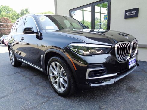 Used 2022 BMW X5 xDrive40i AWD/4WD image 3
