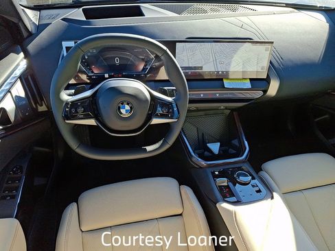 Used 2026 BMW X3 xDrive30i w/ Premium Package AWD/4WD image 2
