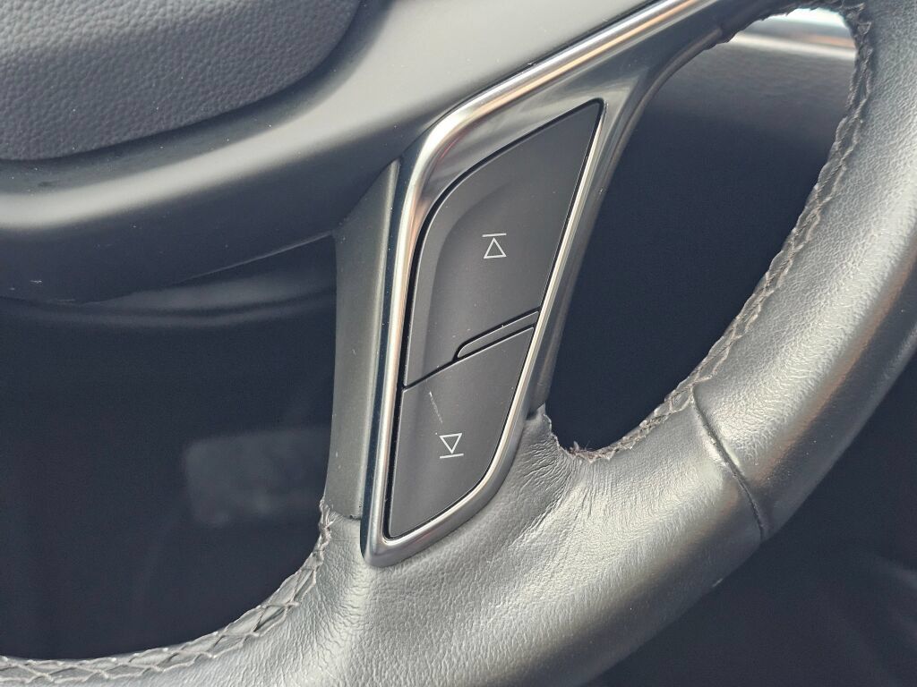 Used 2023 Cadillac XT5 Luxury AWD/4WD image 36