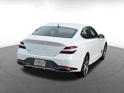 Used 2025 Genesis G70 2.5T image 4