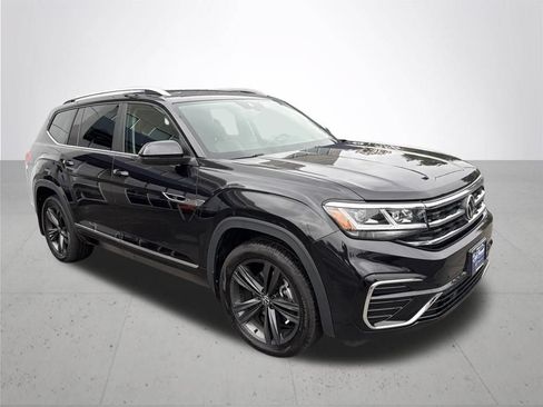 Used 2022 Volkswagen Atlas SEL R-Line AWD/4WD image 4