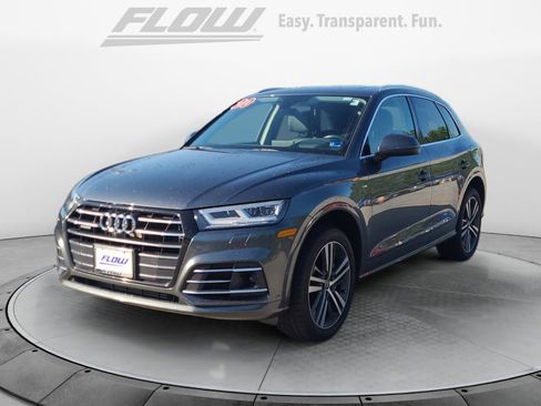 Used 2020 Audi Q5 e Prestige AWD/4WD image 4