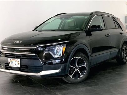 Used 2023 Kia Niro EX