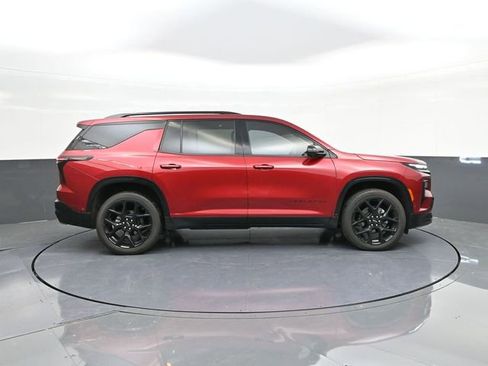 Used 2024 Chevrolet Traverse RS w/ LPO, Floor Liner Package AWD/4WD image 26