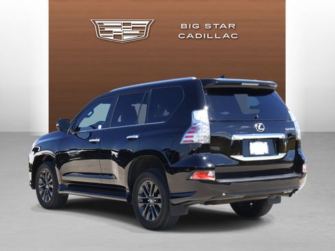 Used 2023 Lexus GX 460 Premium image 3