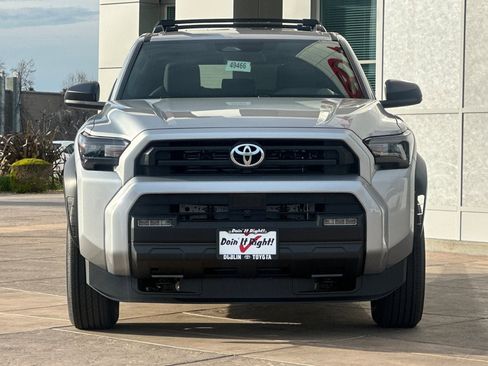 New 2026 Toyota 4Runner SR5 image 10