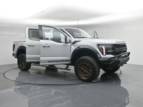 New 2026 Ford F150 Raptor AWD/4WD image 37