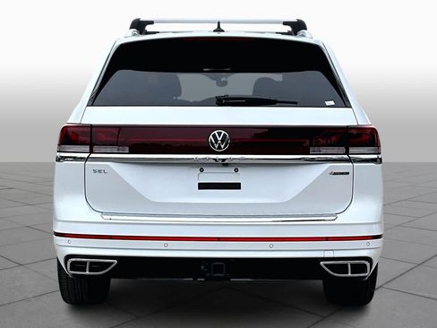 Used 2024 Volkswagen Atlas SEL Premium R-Line AWD/4WD image 8