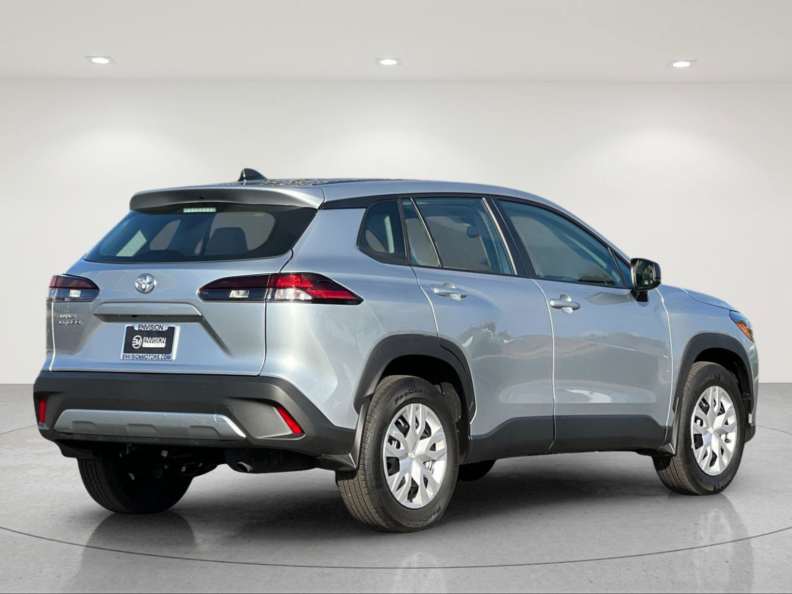 Used 2026 Toyota Corolla Cross L FWD image 5