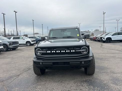 Used 2024 Ford Bronco Outer Banks image 8