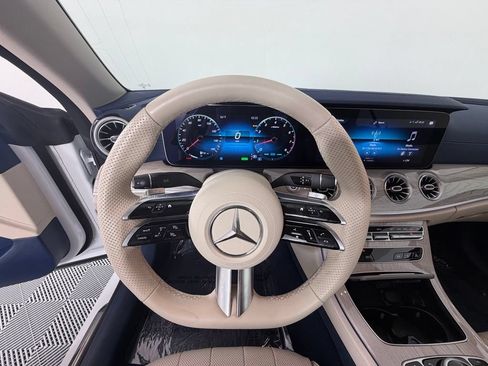 Used 2023 Mercedes-Benz E 450 Cabriolet image 23