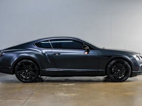 Used 2016 Bentley Continental GT image 10
