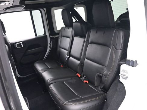 Used 2023 Jeep Wrangler Unlimited Rubicon 392 w/ Xtreme Recon 35" Tire Package AWD/4WD image 20