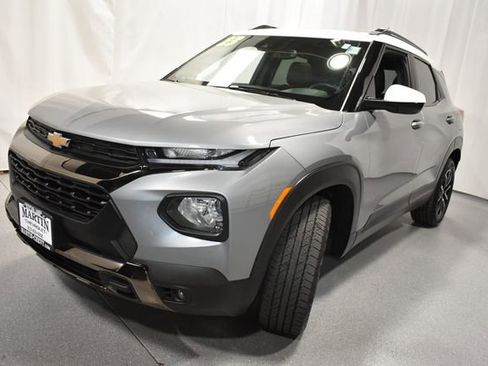 Certified 2023 Chevrolet TrailBlazer ACTIV w/ Sun and Liftgate Package AWD/4WD image 11