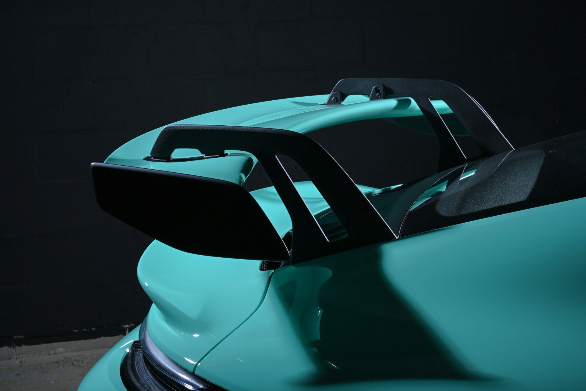 Used 2024 Porsche 911 GT3 RWD image 40