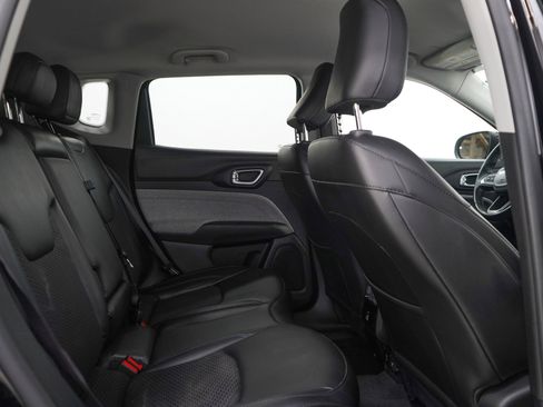 Used 2022 Jeep Compass Latitude w/ Convenience Group AWD/4WD image 12