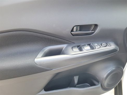 New 2025 Nissan Kicks Play S w/ Interior Electronics Package image 22