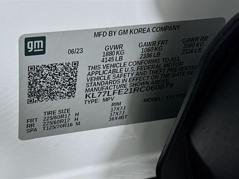 Used 2024 Chevrolet Trax LS FWD image 12